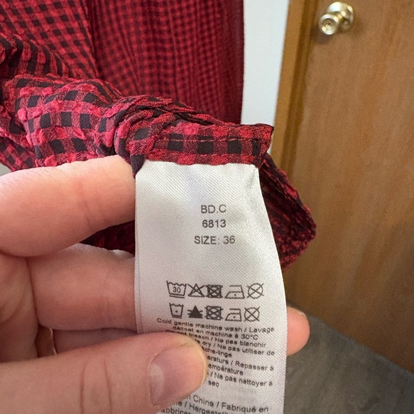 Ganni Red & Black Check Seersucker Tie Neck Shirt ♥️ - Picture 15 of 15